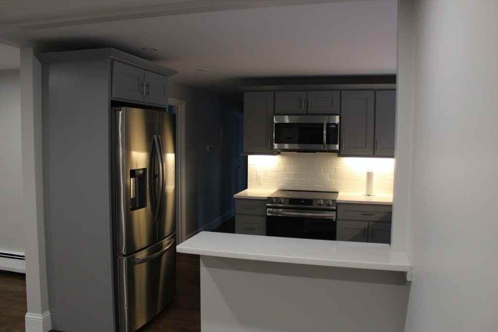 2 Norman Ave - Photo 6 of 14