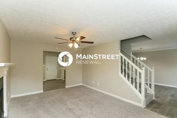 8070 Linda Ct - Photo 6 of 17