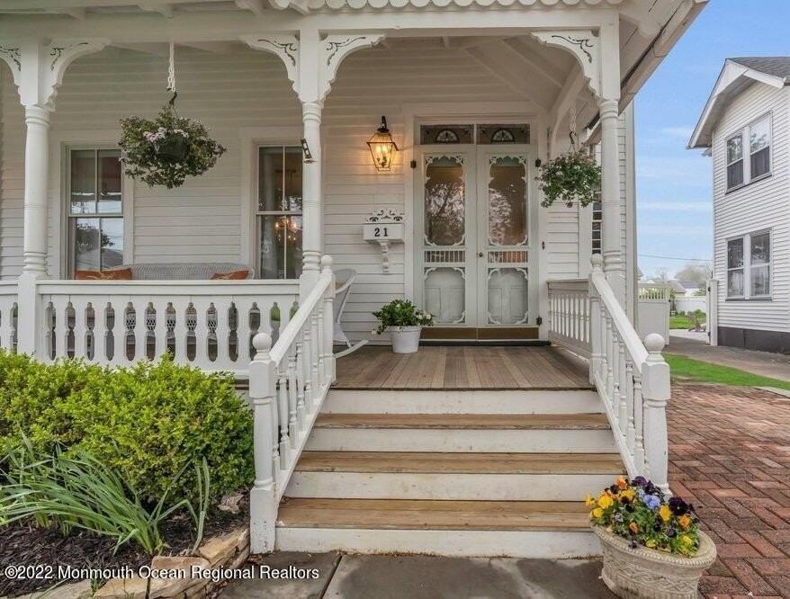 21 Pearce Ave - Photo 3 of 24