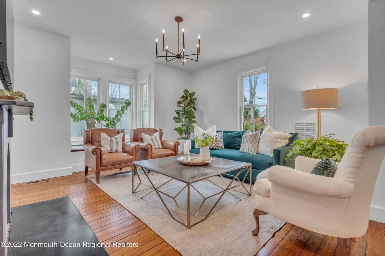 21 Pearce Ave - Photo 6 of 24