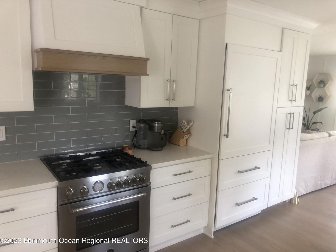 2112 Edgewood Pl - Photo 4 of 24