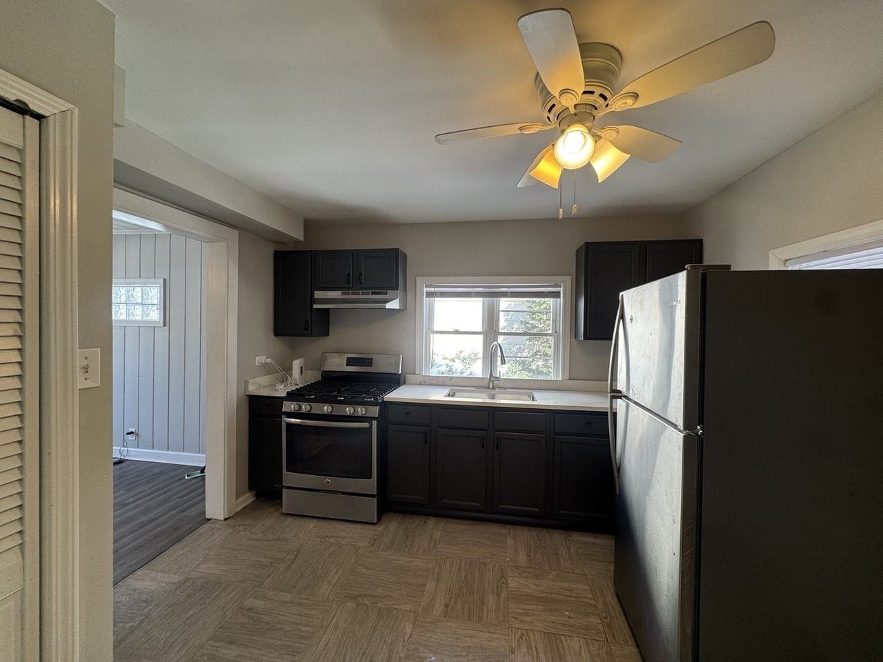 16935 Western Ave - Photo 6 of 16