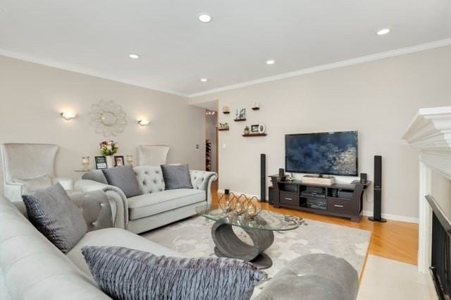 4714 S Evans Ave Apt 3n #3N - Photo 4 of 21