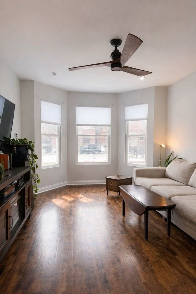 4151 W Fullerton Ave - Photo 3 of 21