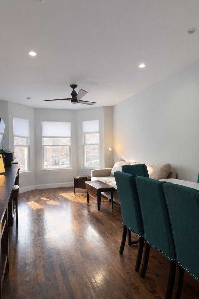 4151 W Fullerton Ave - Photo 4 of 21