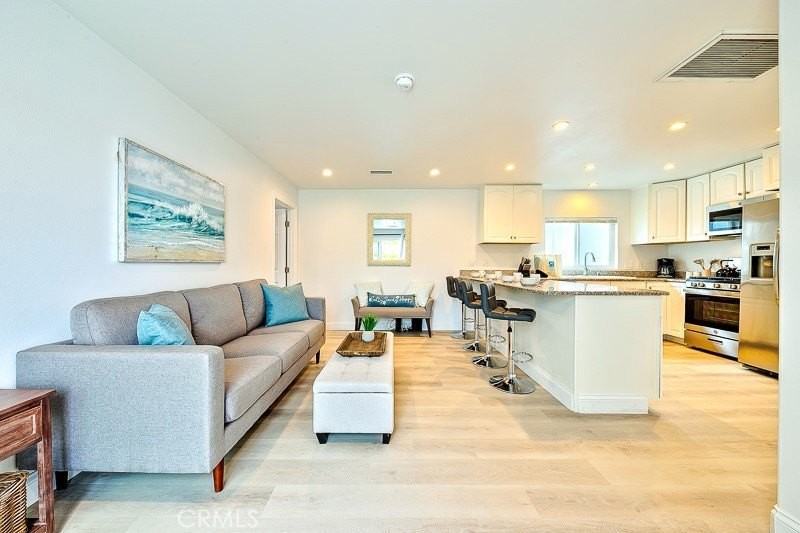 17016 7th St - Photo 6 of 33