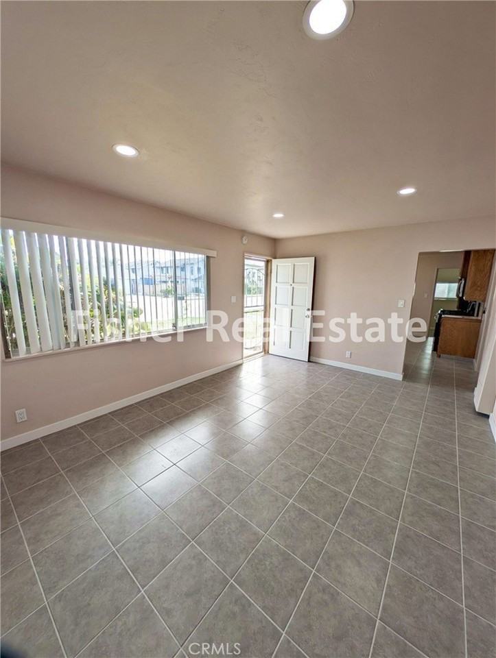 379 N 3rd St - Photo 2 of 26