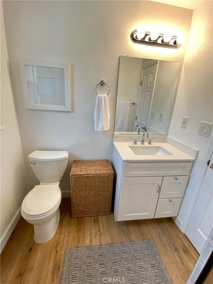 2345 W Almond Ave - Photo 3 of 5