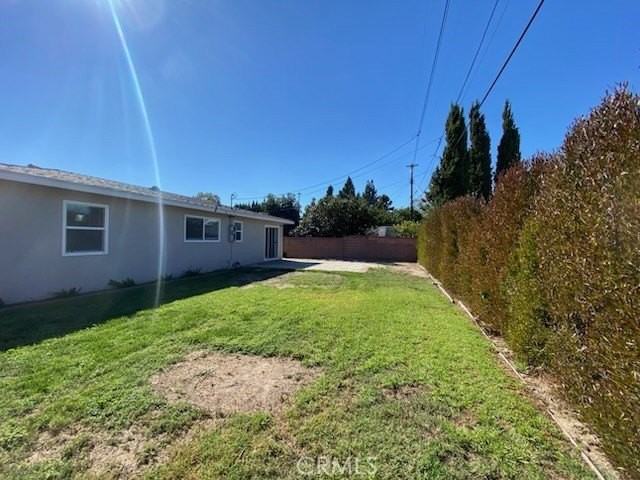 2345 W Almond Ave - Photo 4 of 5