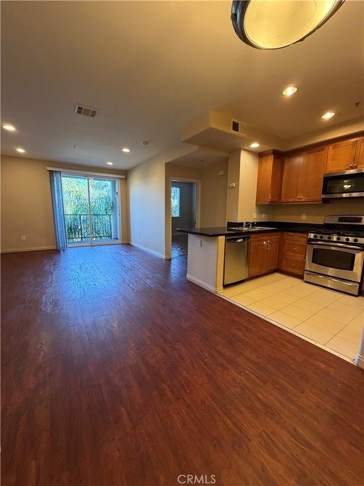 360 W Avenue 26 #330 - Photo 2 of 12