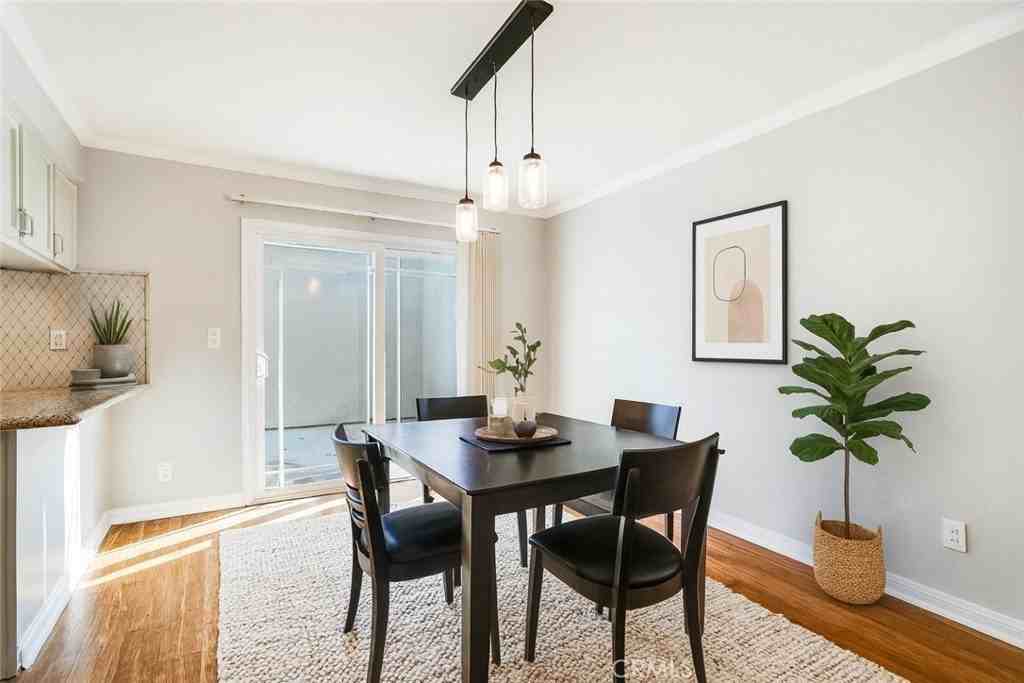 10220 Zelzah Ave #3 - Photo 6 of 27