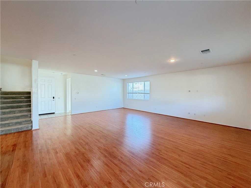 4493 Violas Ct - Photo 2 of 28