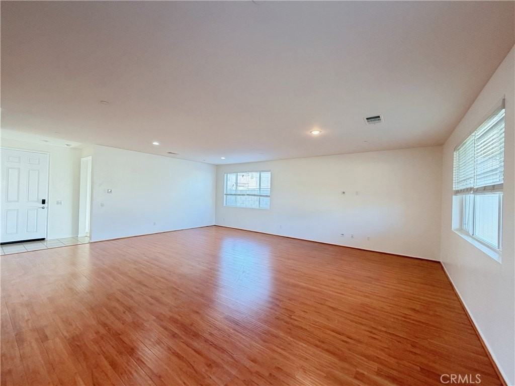 4493 Violas Ct - Photo 3 of 28