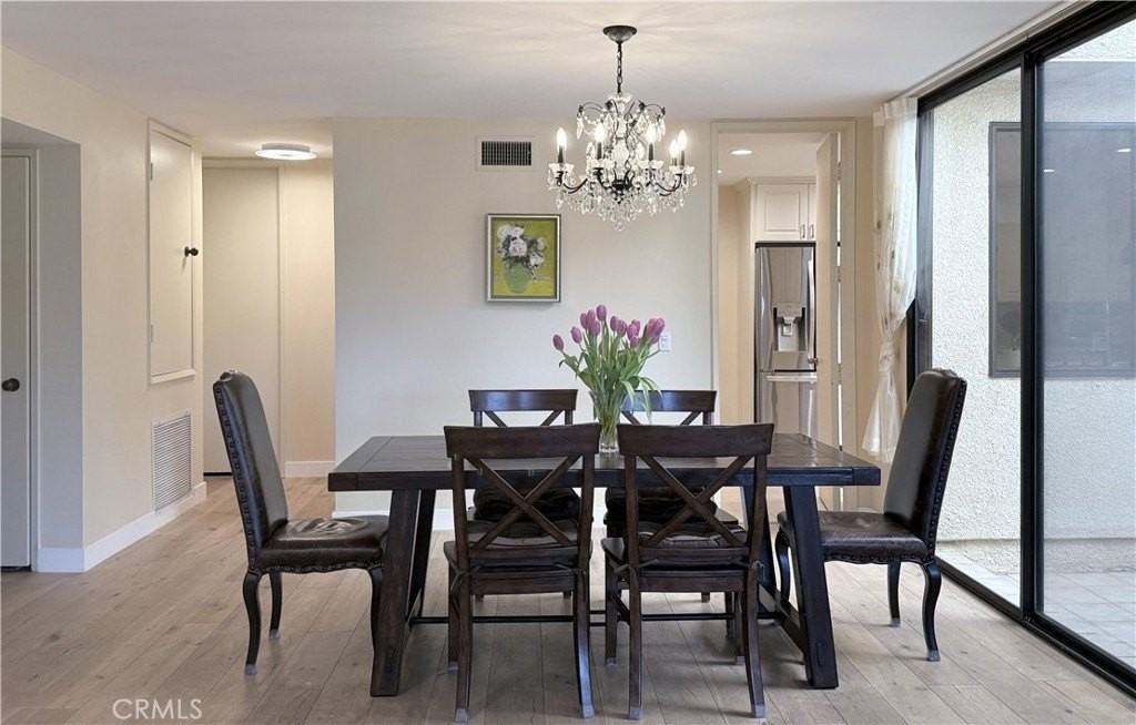 2306 Century Hl - Photo 5 of 34