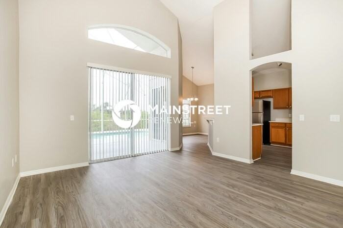 7966 Magnolia Bend Ct - Photo 5 of 17