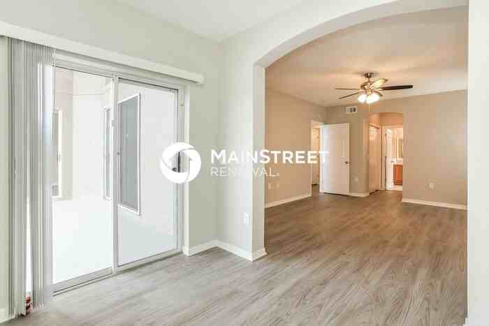 7966 Magnolia Bend Ct - Photo 6 of 17