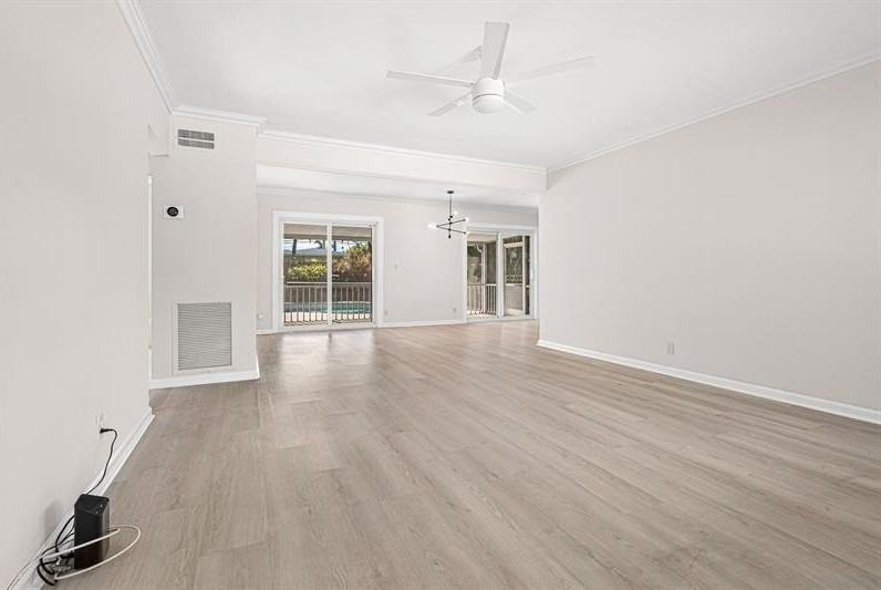 1900 Ne 19th St - Photo 7 of 50