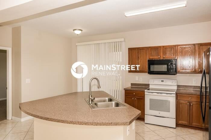 4313 Collinwood Dr - Photo 4 of 16