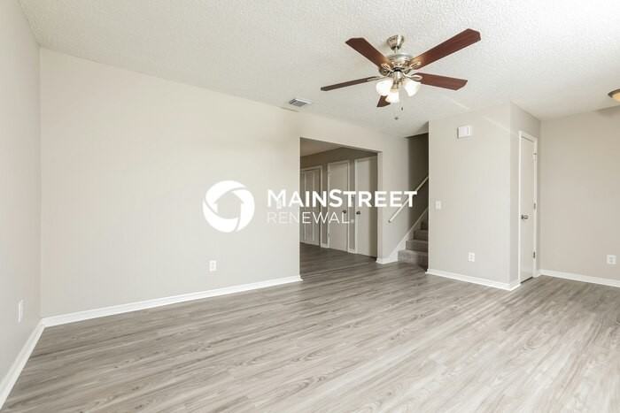 3431 Harrow Ln - Photo 6 of 18