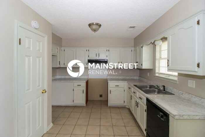 6034 Cottage Hill Dr - Photo 6 of 16