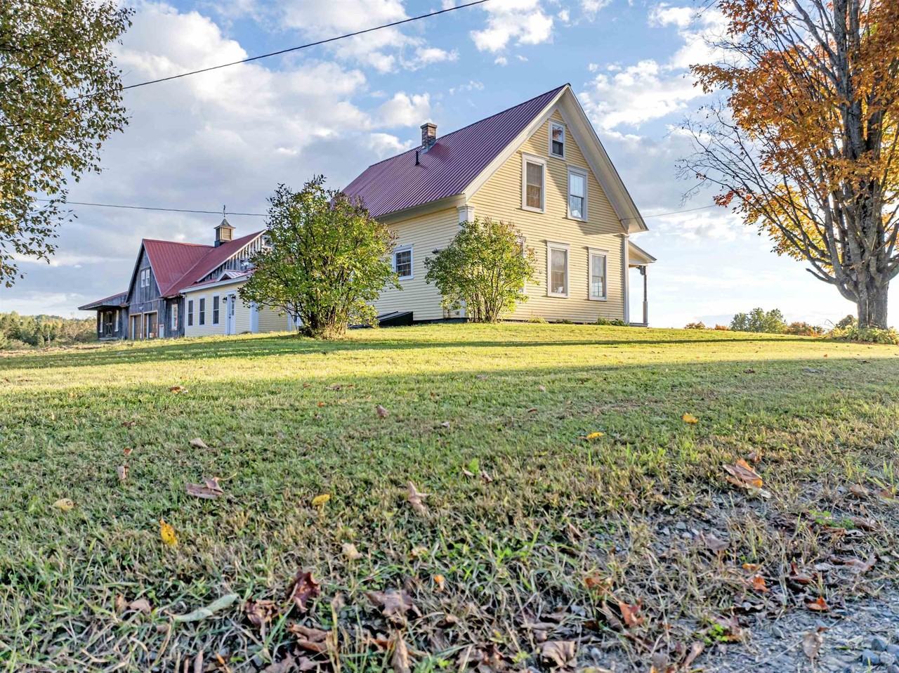 386 S Hill Rd - Photo 7 of 50