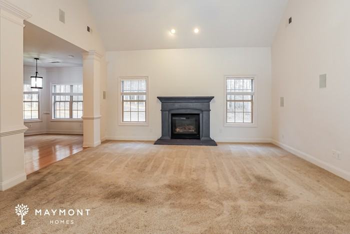 341 Young James Cir - Photo 4 of 16