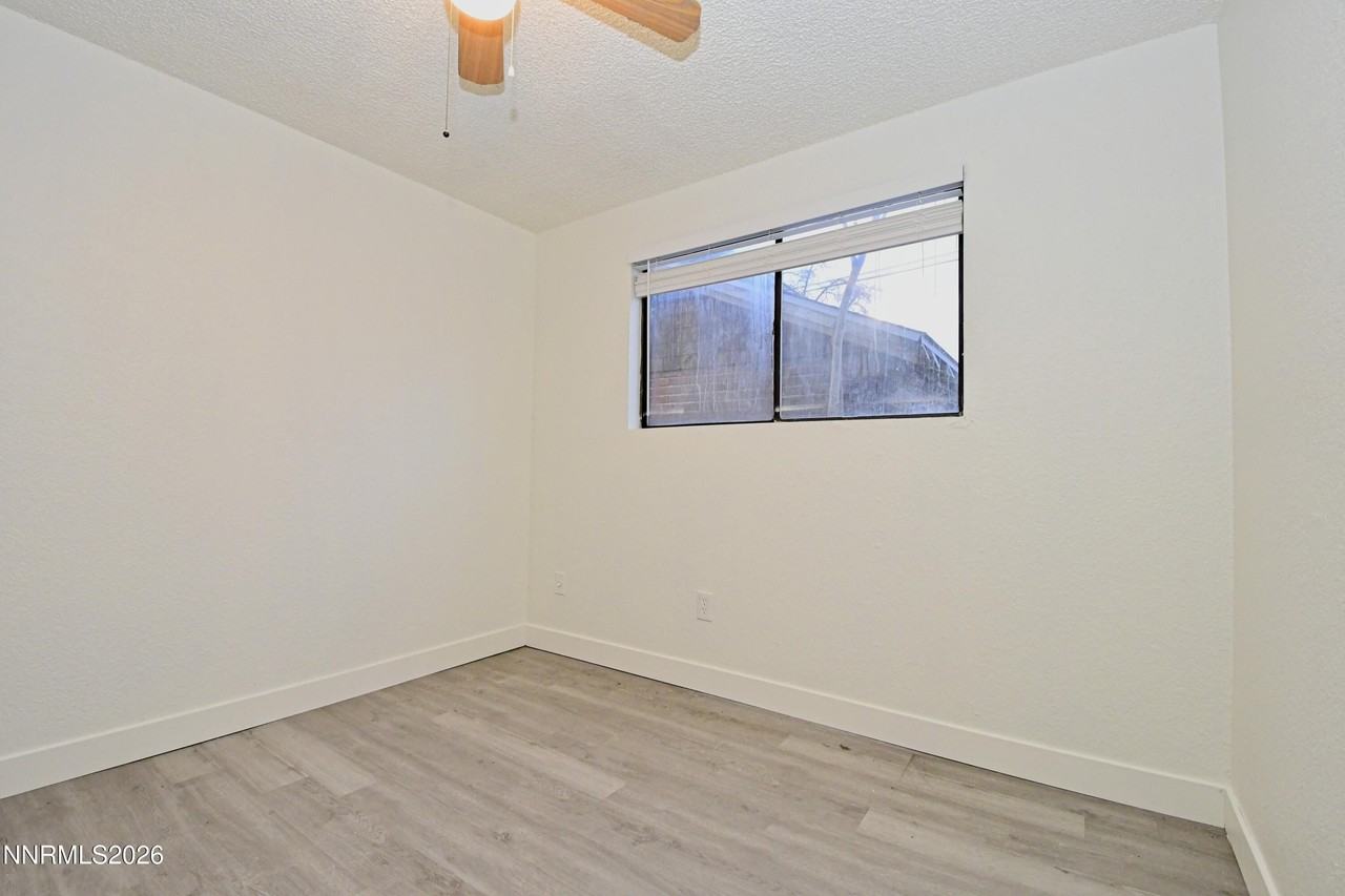 1140 E St - Photo 6 of 9