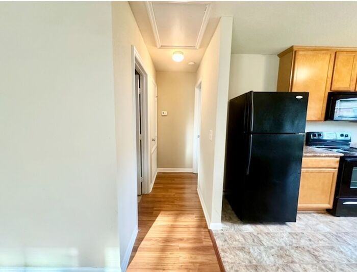 142 Vancouver Rd - Photo 6 of 21