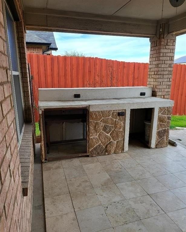 7705 Labrador Dr - Photo 6 of 16