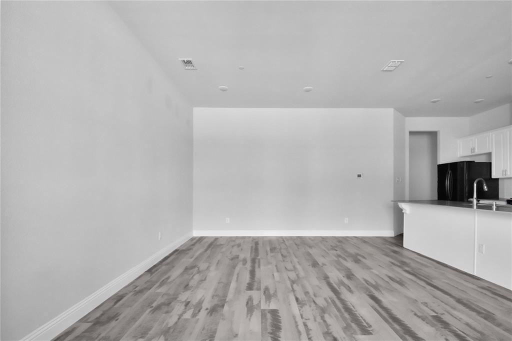 6262 Rainbow Valley Pl - Photo 5 of 14