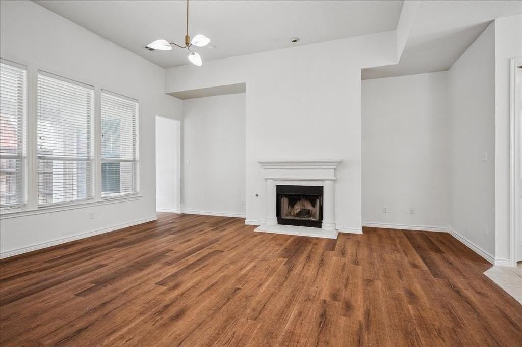 11704 Stephenville Dr - Photo 6 of 15