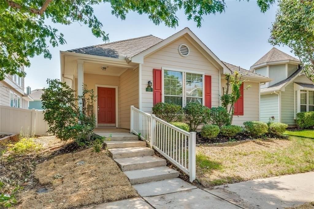 1386 Portsmouth Dr - Photo 2 of 25