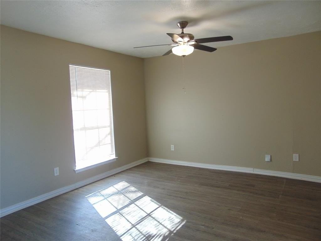 2809 Spiceberry Ln - Photo 6 of 17