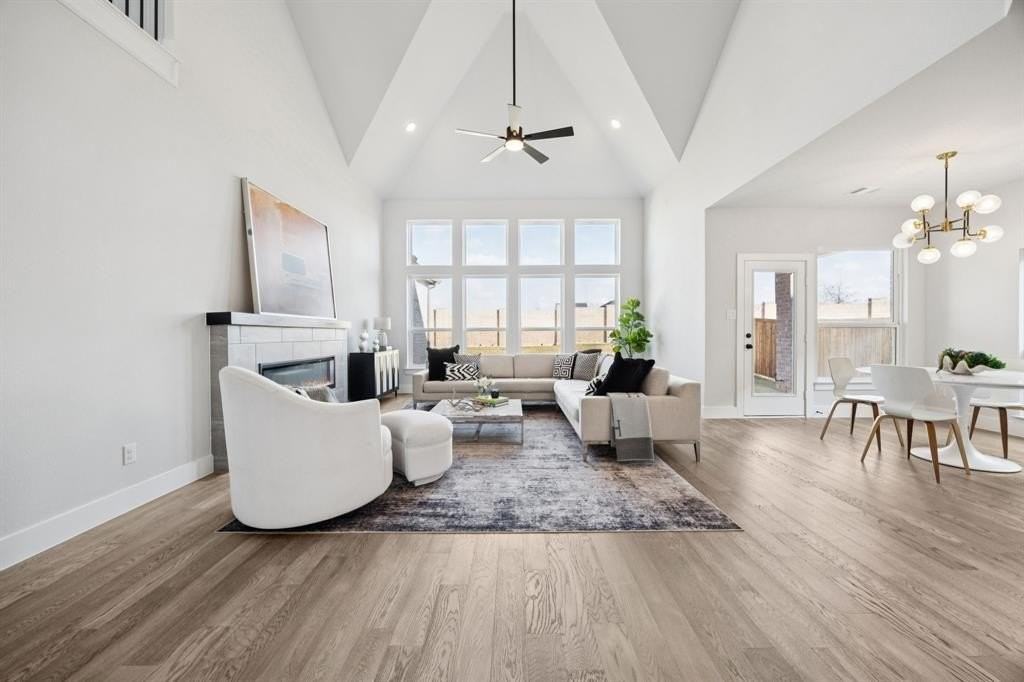 9058 Hyacinth Ln - Photo 5 of 36