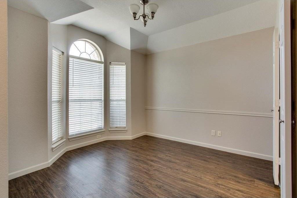 1414 Stella Dr - Photo 4 of 17