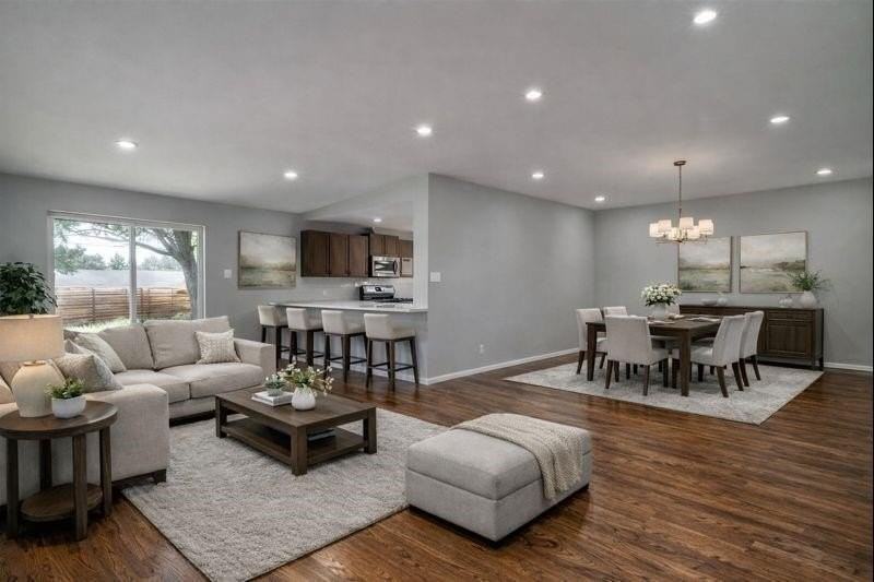 9036 Clearwater Dr - Photo 7 of 15