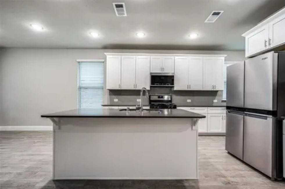 4146 Perch Dr - Photo 6 of 31