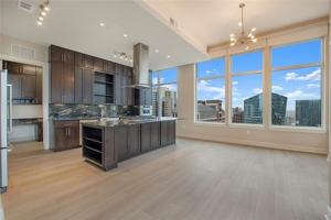 featured image of 2212 Mckinney Ave #2309