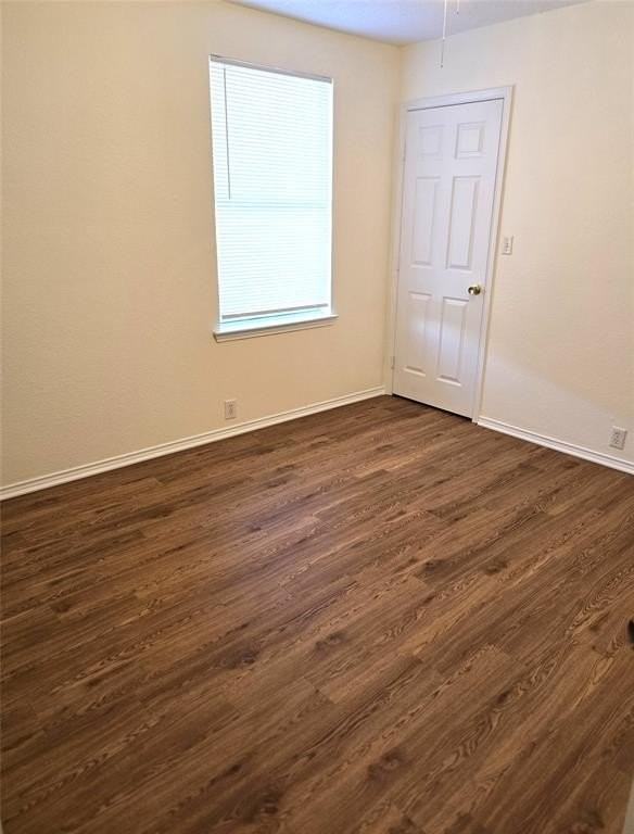 1802 Berkeley Dr - Photo 5 of 13