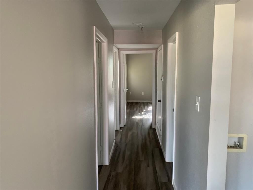 2910 56th St - Photo 2 of 4