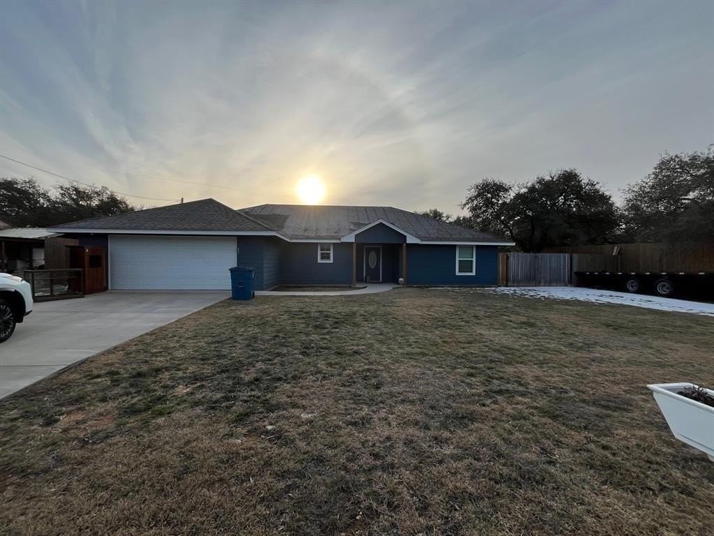 611 Gemini Ct - Photo 2 of 19