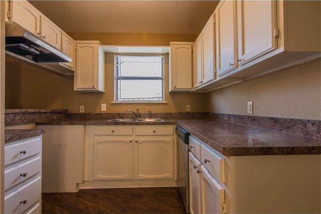 1080 W Hills Ter - Photo 6 of 17