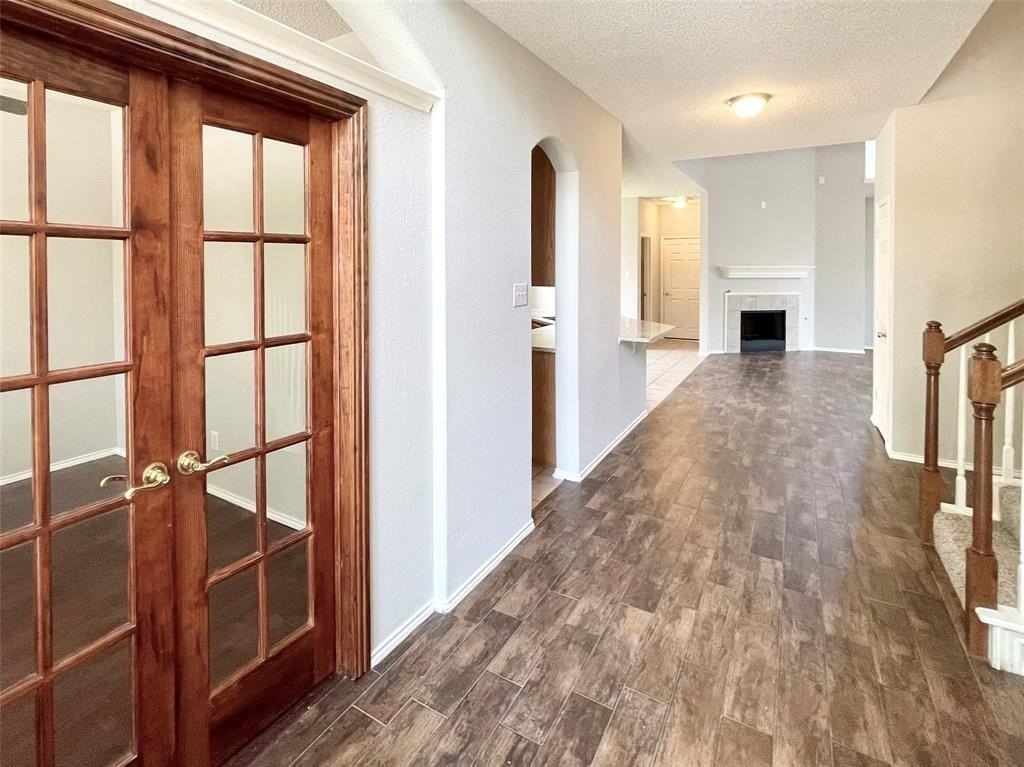 7205 Prairie Flower Ln - Photo 2 of 23