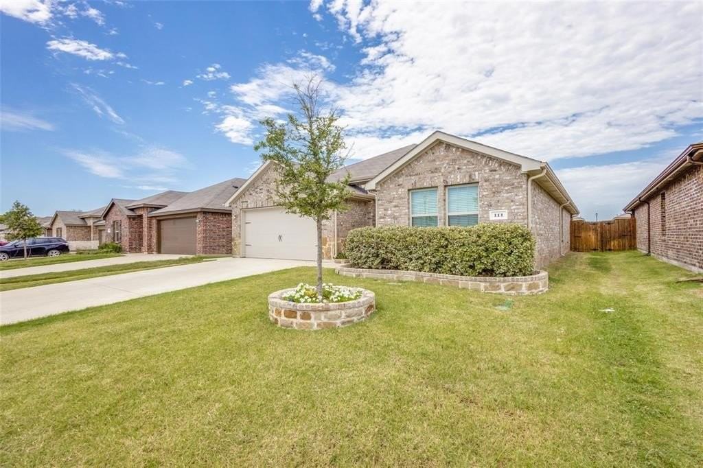 111 Barbara Ln - Photo 2 of 23