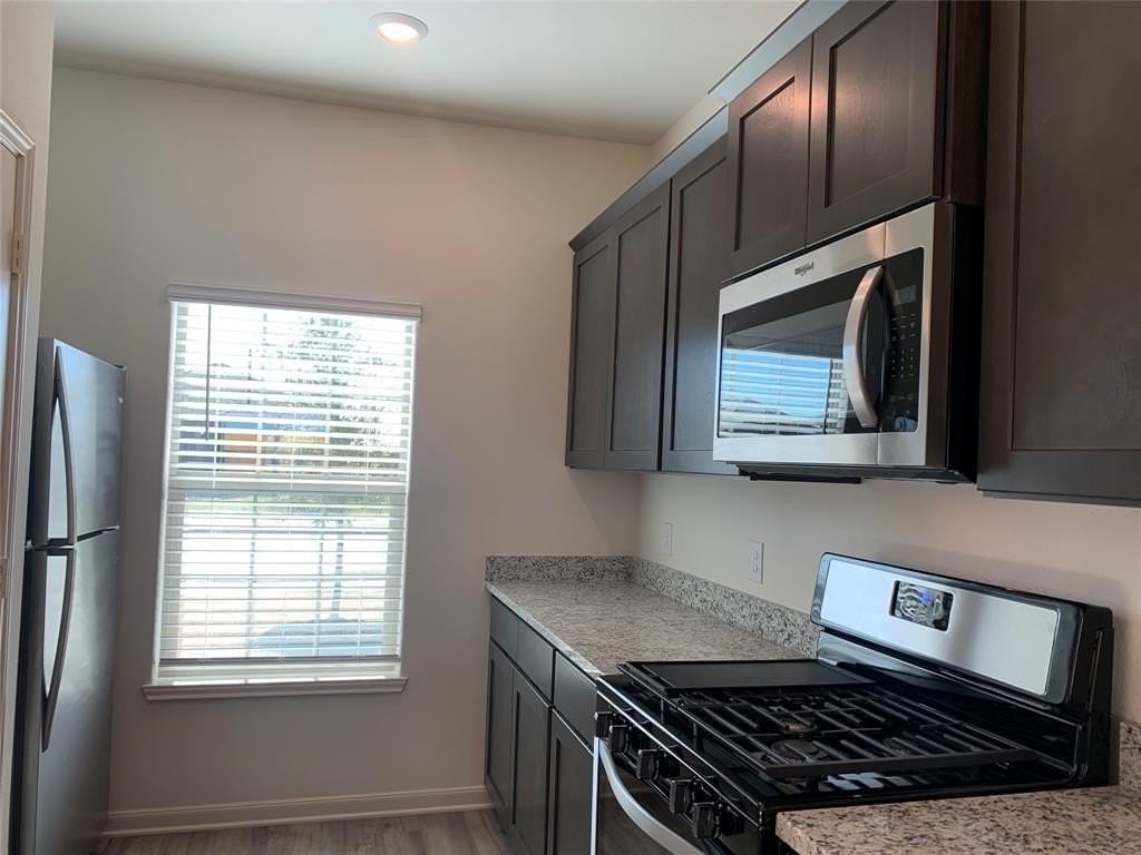 13704 Logan Pass Dr - Photo 5 of 28