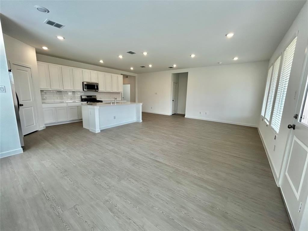 326 Sedalia Trl - Photo 5 of 25