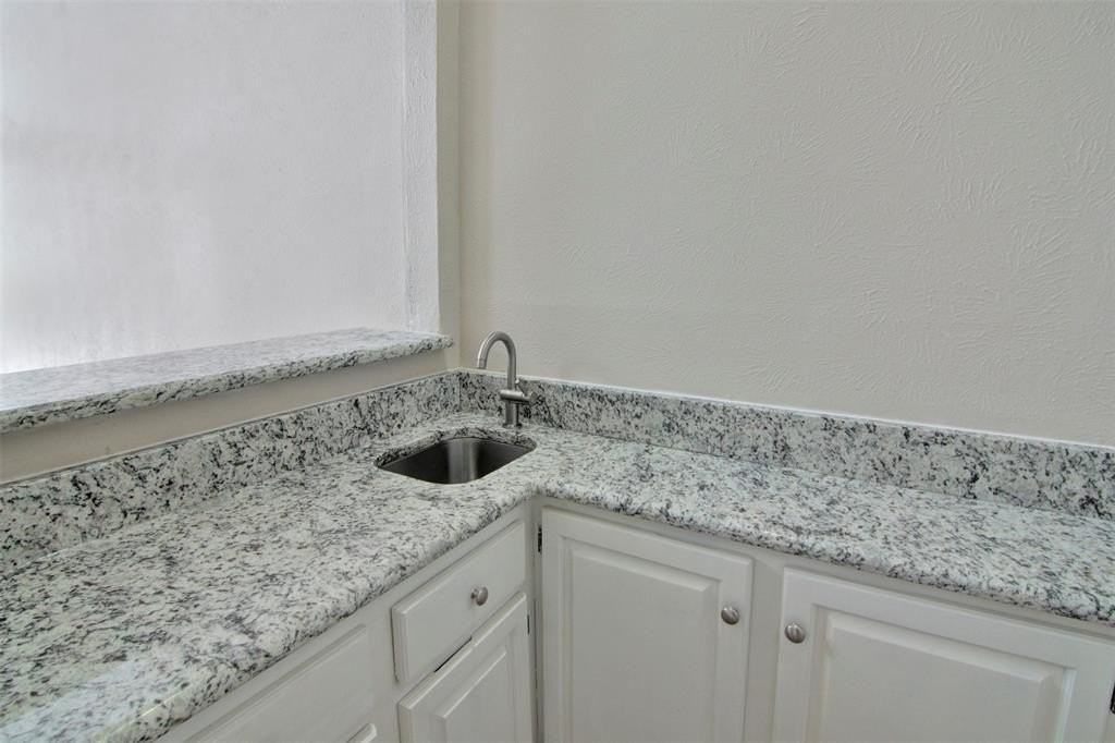 2015 Whippoorwill Ln - Photo 5 of 29