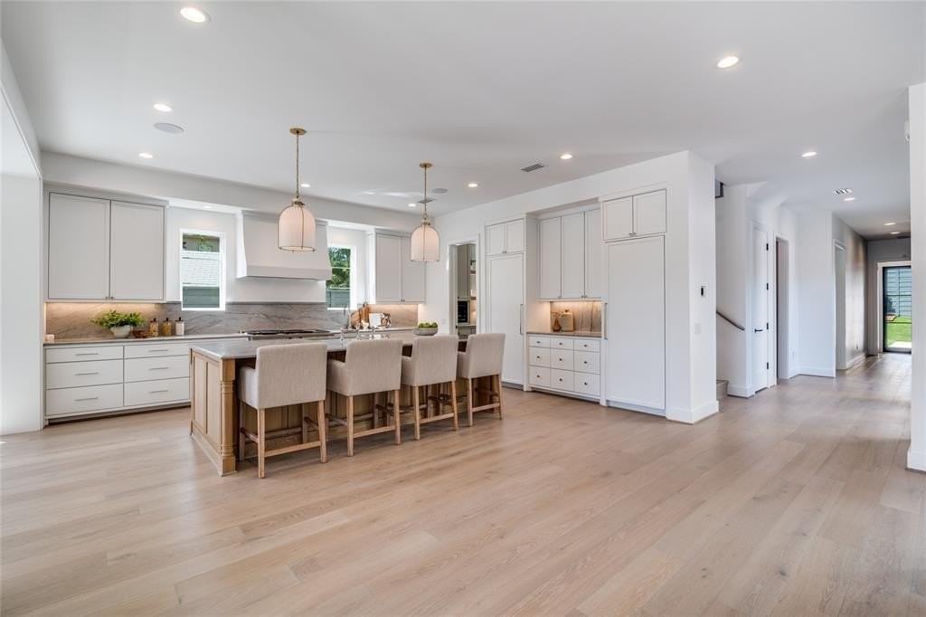 9233 E Lake Highlands Dr - Photo 5 of 33