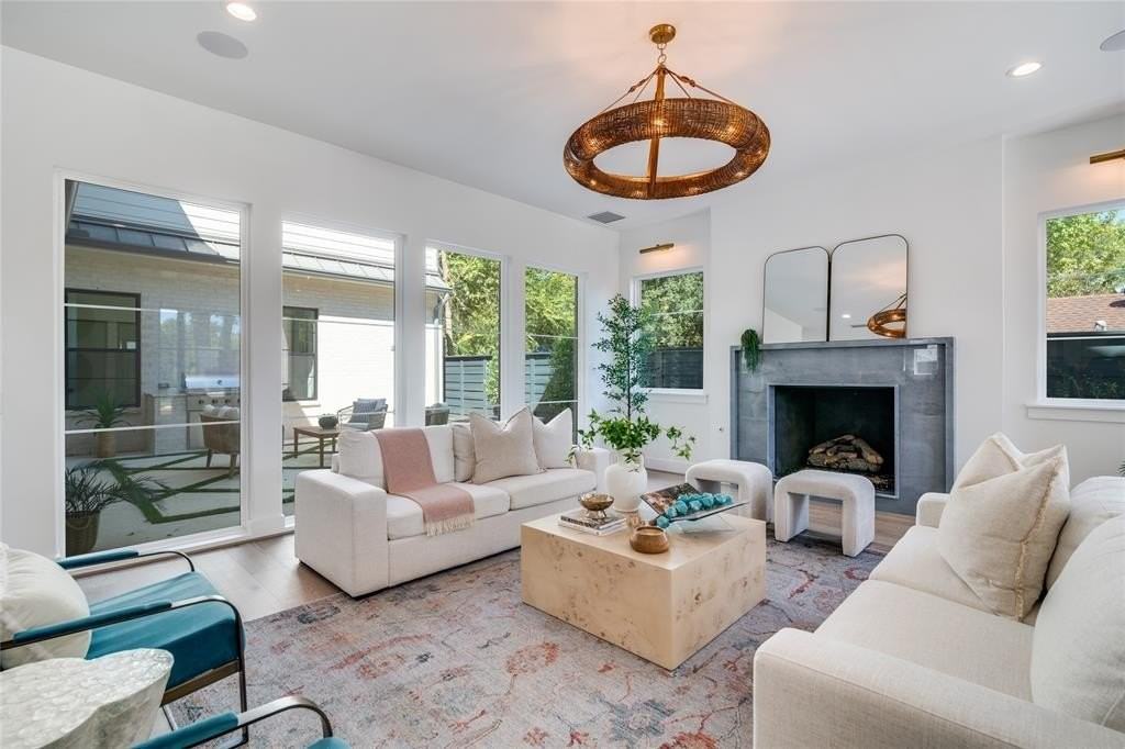 9233 E Lake Highlands Dr - Photo 6 of 33