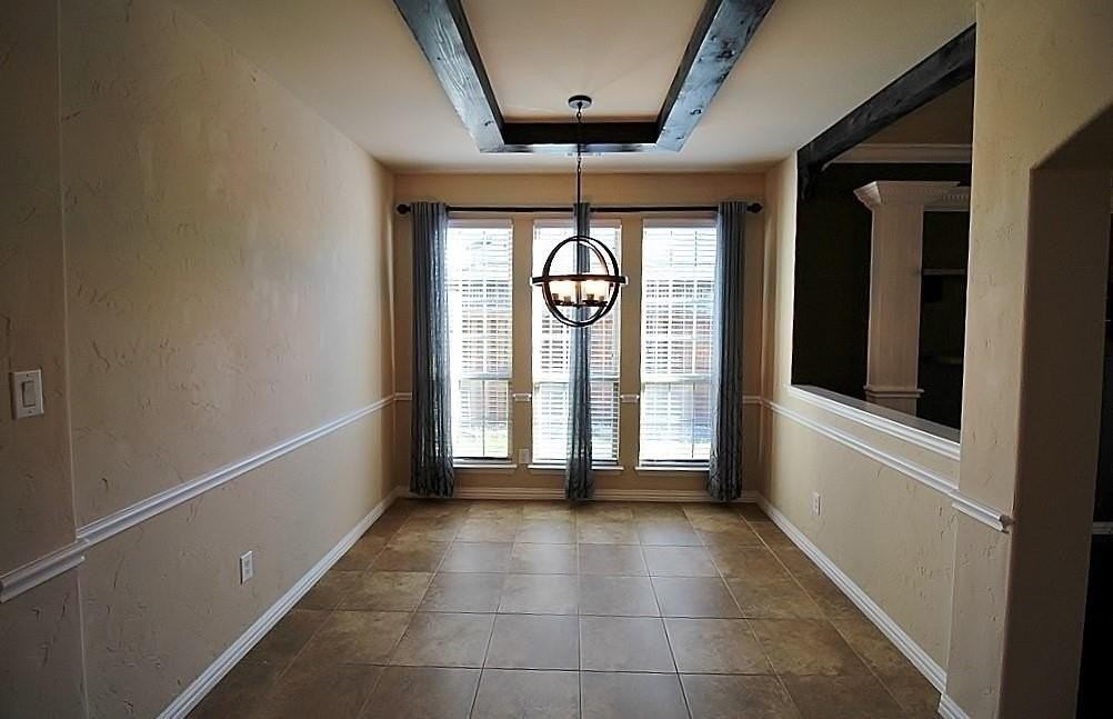 110 White Oak Ln - Photo 6 of 37